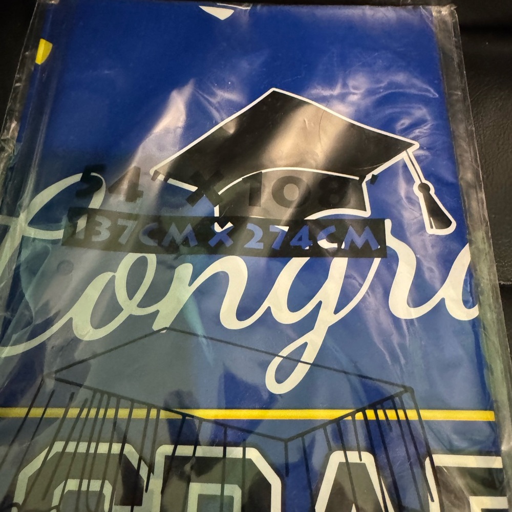 Blue Graduation Tablecloths - Picture 4 of 5